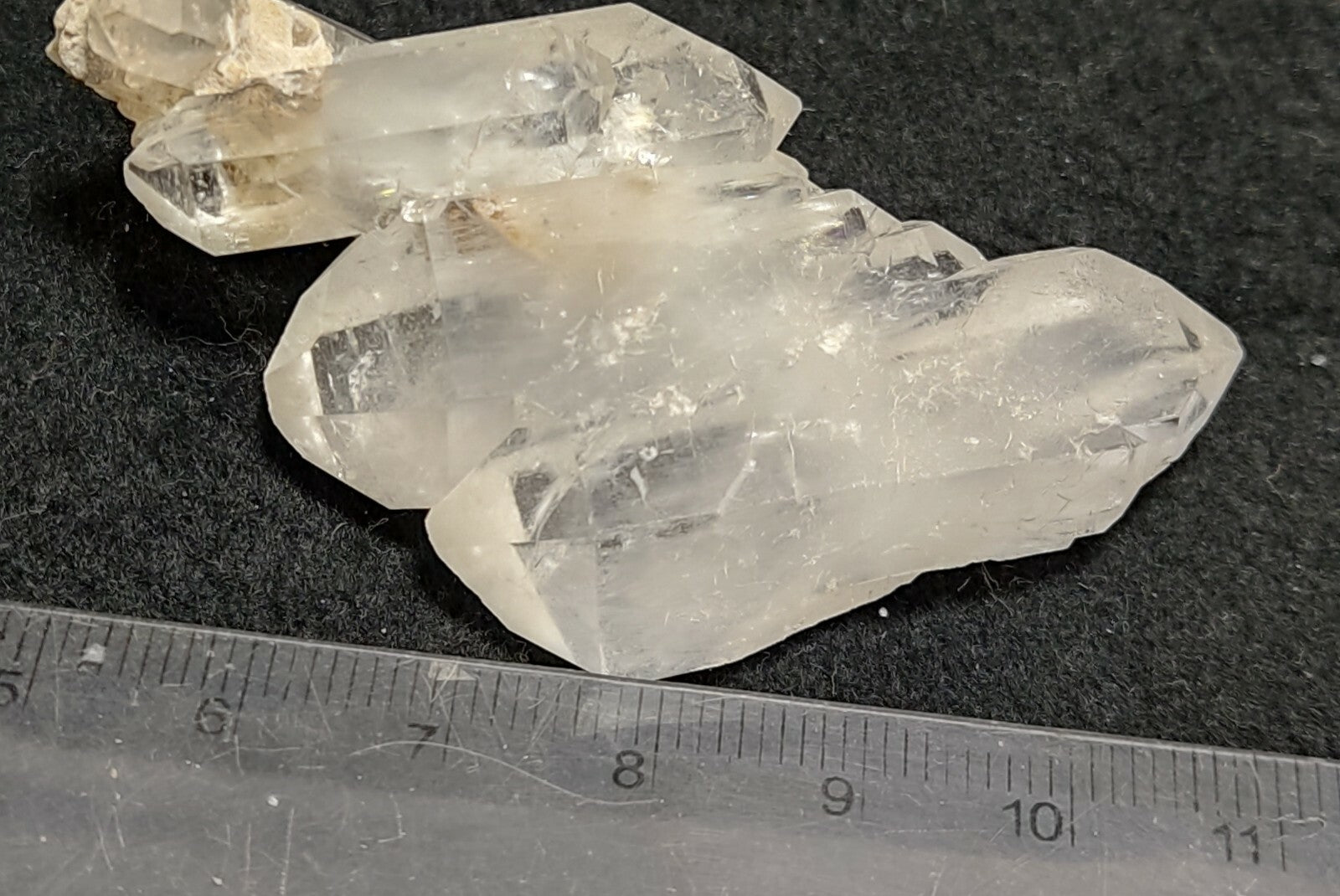 An amazing specimen of terminated faden Quartz crystal 27 grams