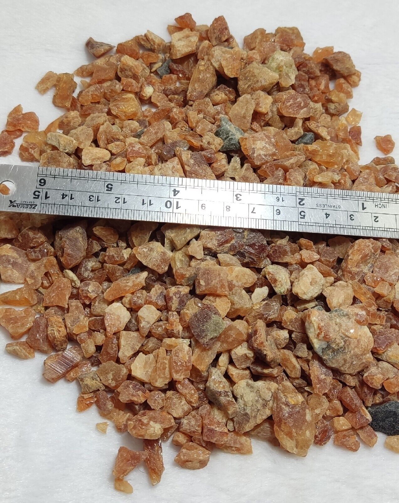 800 grams hessonite Garnets