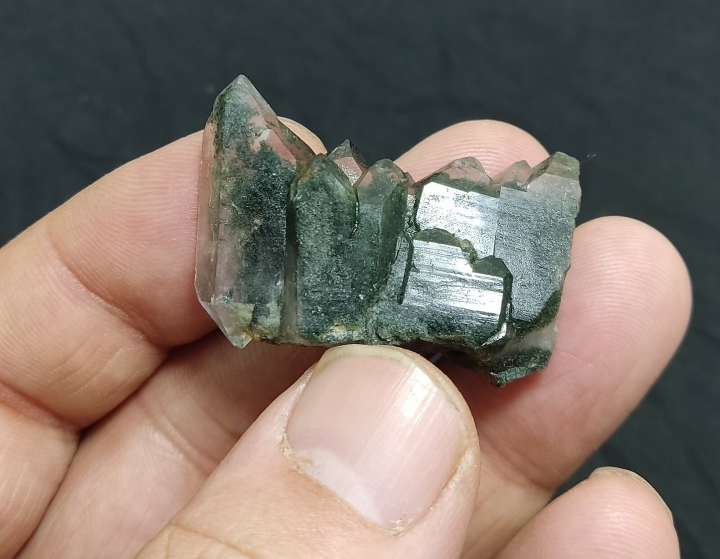 A very Aesthetic Natural beautifully terminated Chlorite Quartz crystal 12 grams