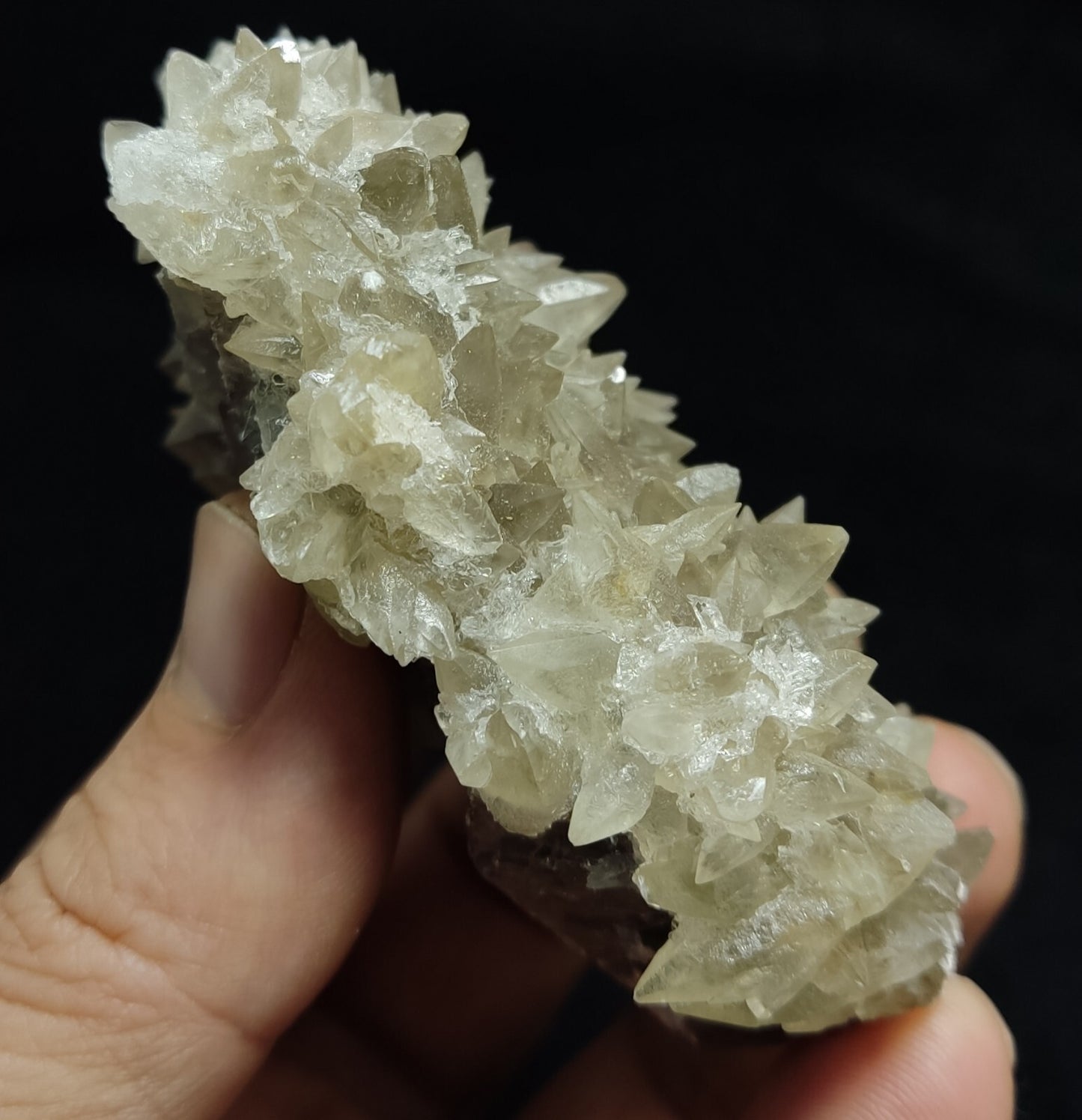 An Aesthetic Naturally terminated specimen of dogtooth calcite with fluorite 199 grams