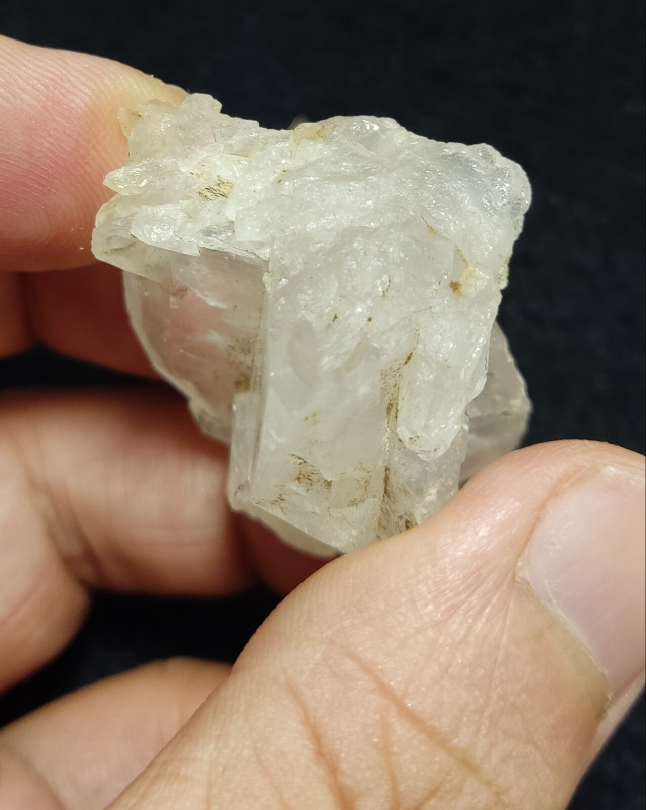 An Aesthetic specimen of faden quartz 34 grams