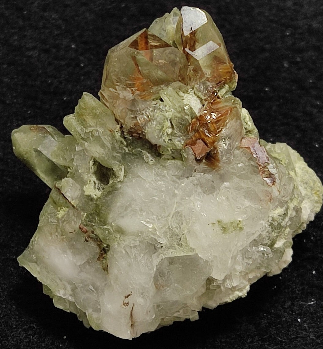 An Aesthetic terminated chlorite Quartz specimen with brookite 61 grams