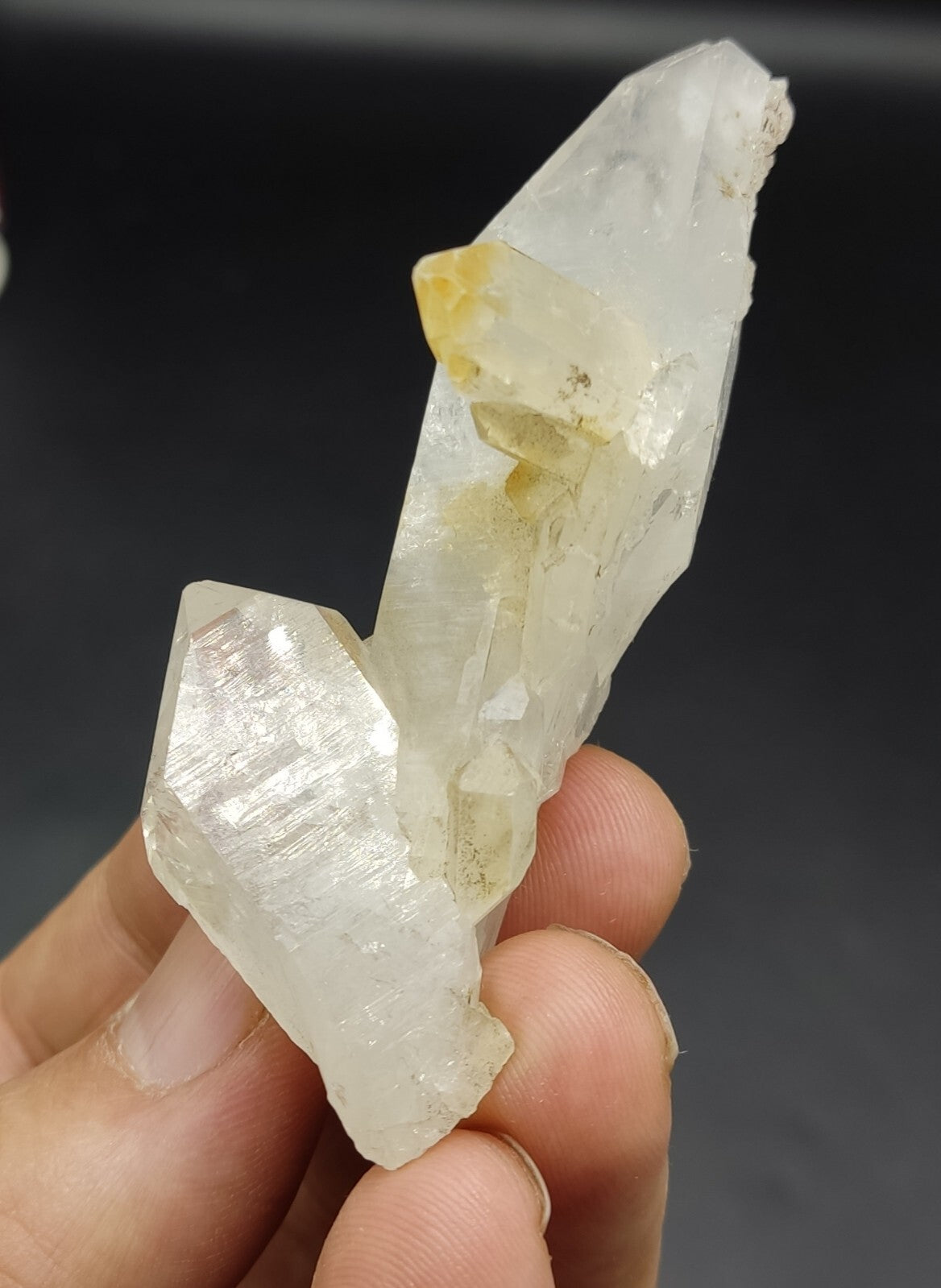 An Aesthetic gemmy  terminated Quartz crystal specimen 58 grams
