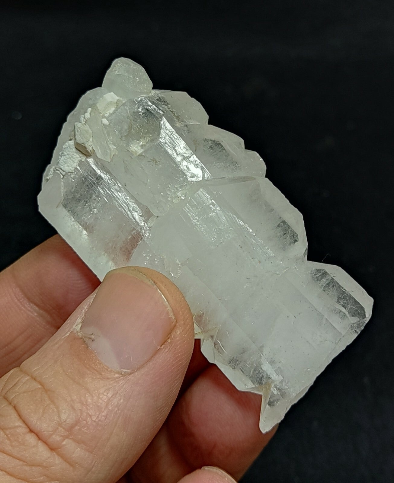 An amazing specimen of terminated faden Quartz crystal 42 grams