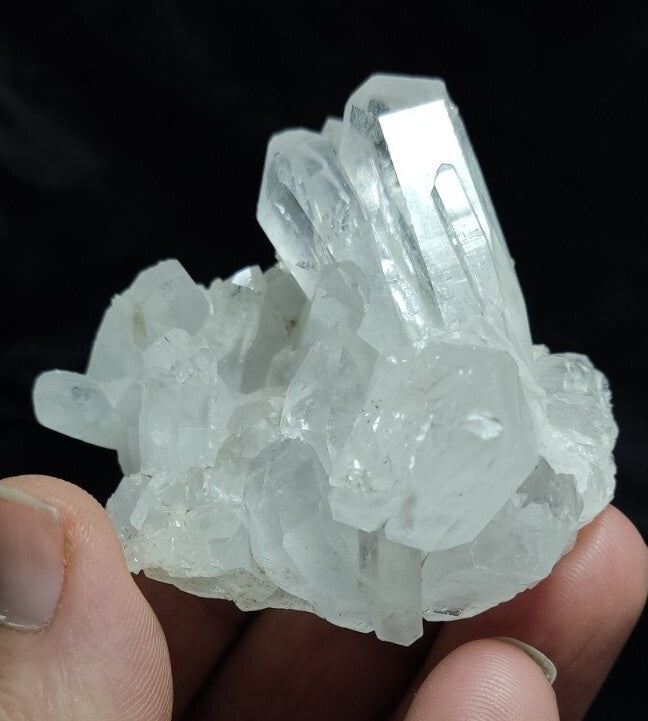 Clear Quartz Cluster 91 grams