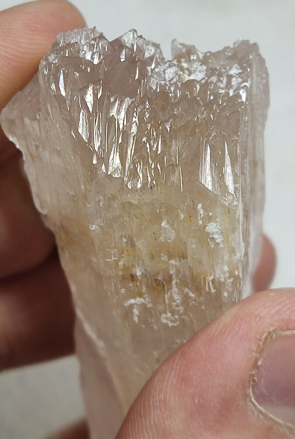A very Aesthetic Natural fully etched spodumene crystal 107 grams