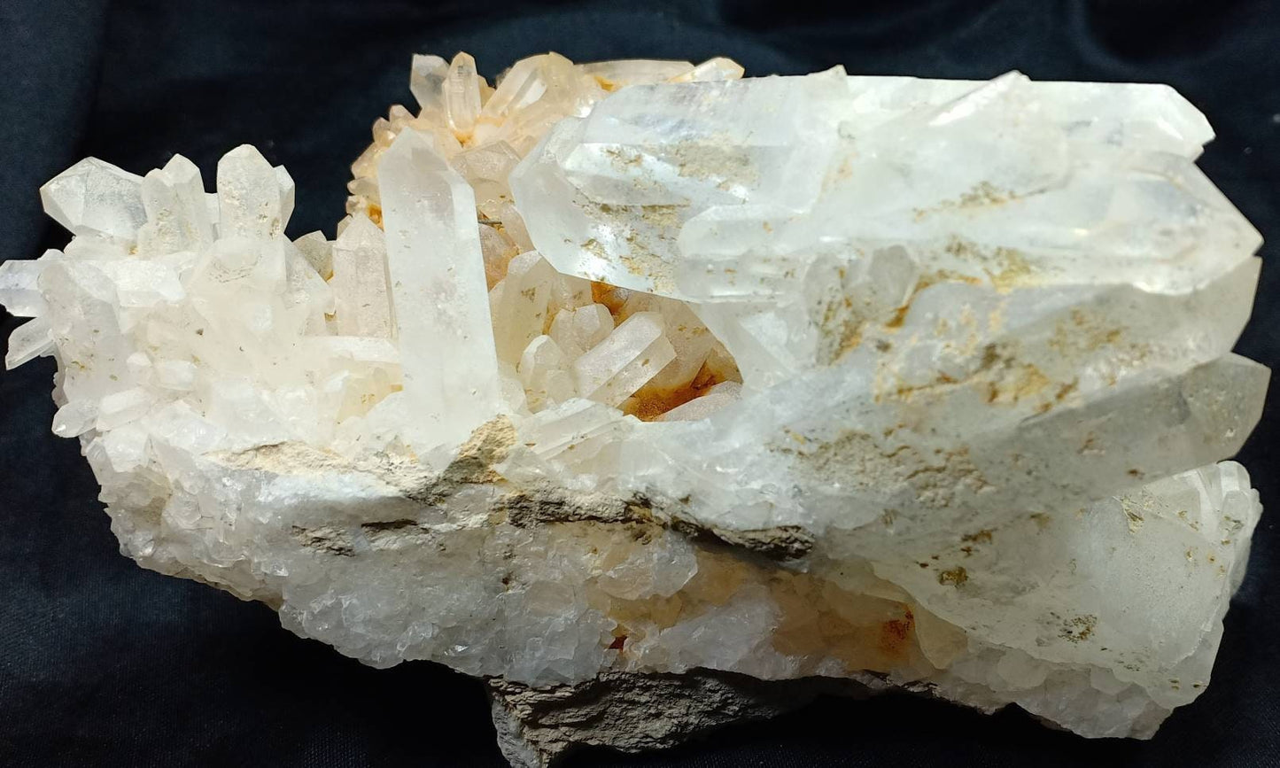 Quartz crystals cluster cabinet specimen 960 grams