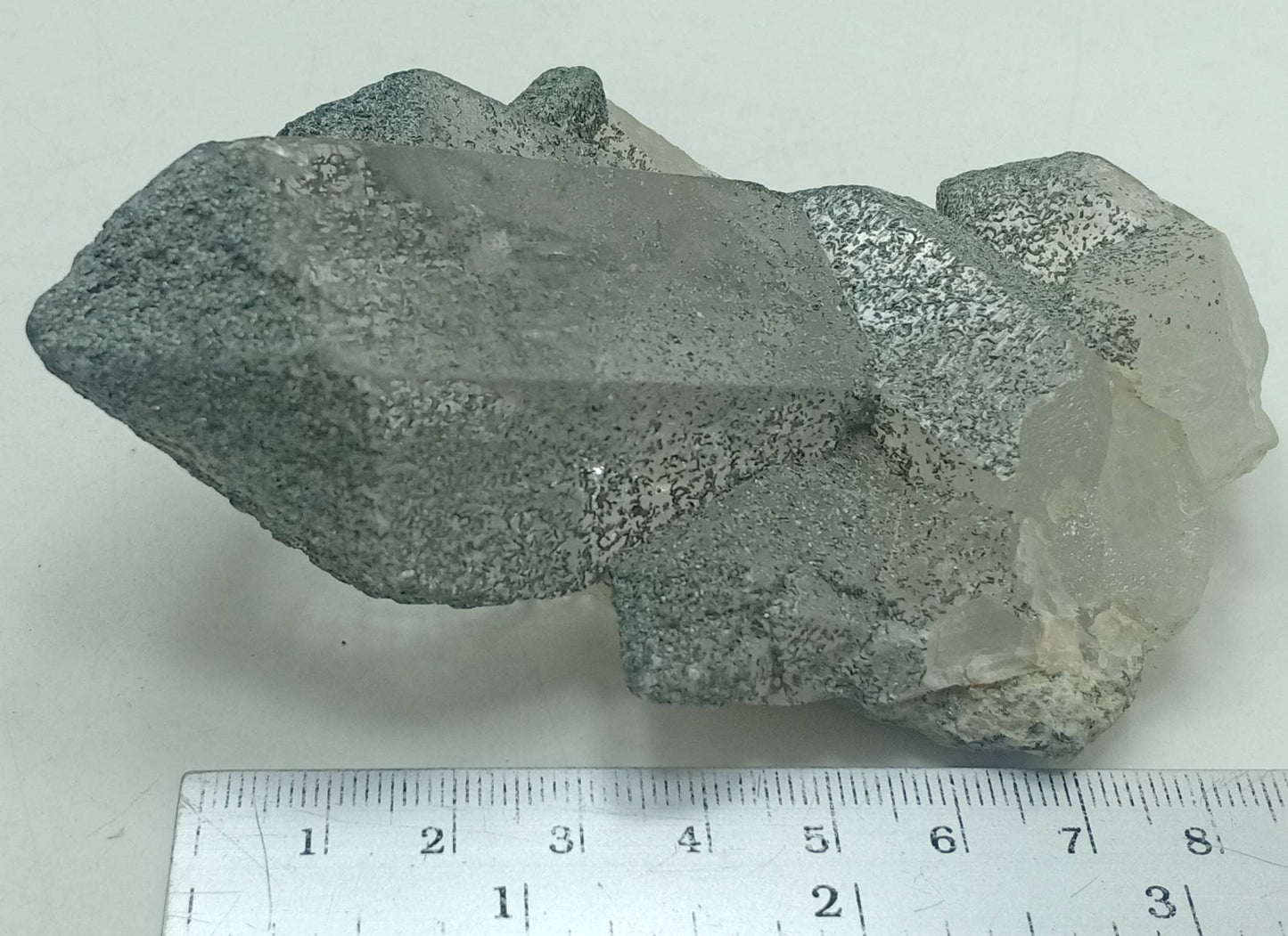 Single beautifully terminated quartz Crystals with sprinkled chlorite 237 grams