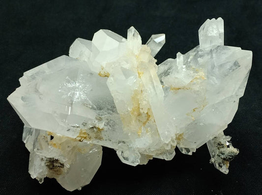 Single beautiful quartz crystals cluster cluster with Faden terminations 291 grams