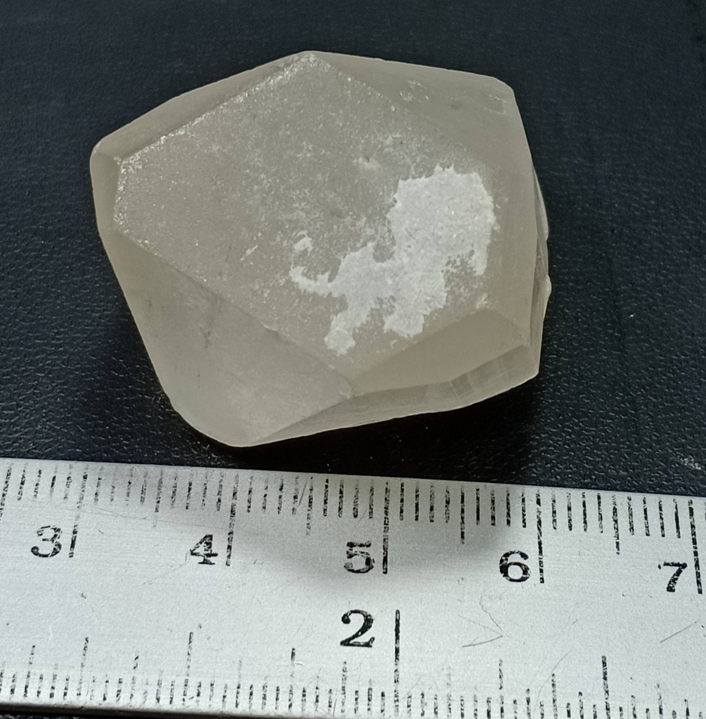 Single beautiful terminated Topaz crystal 45 grams