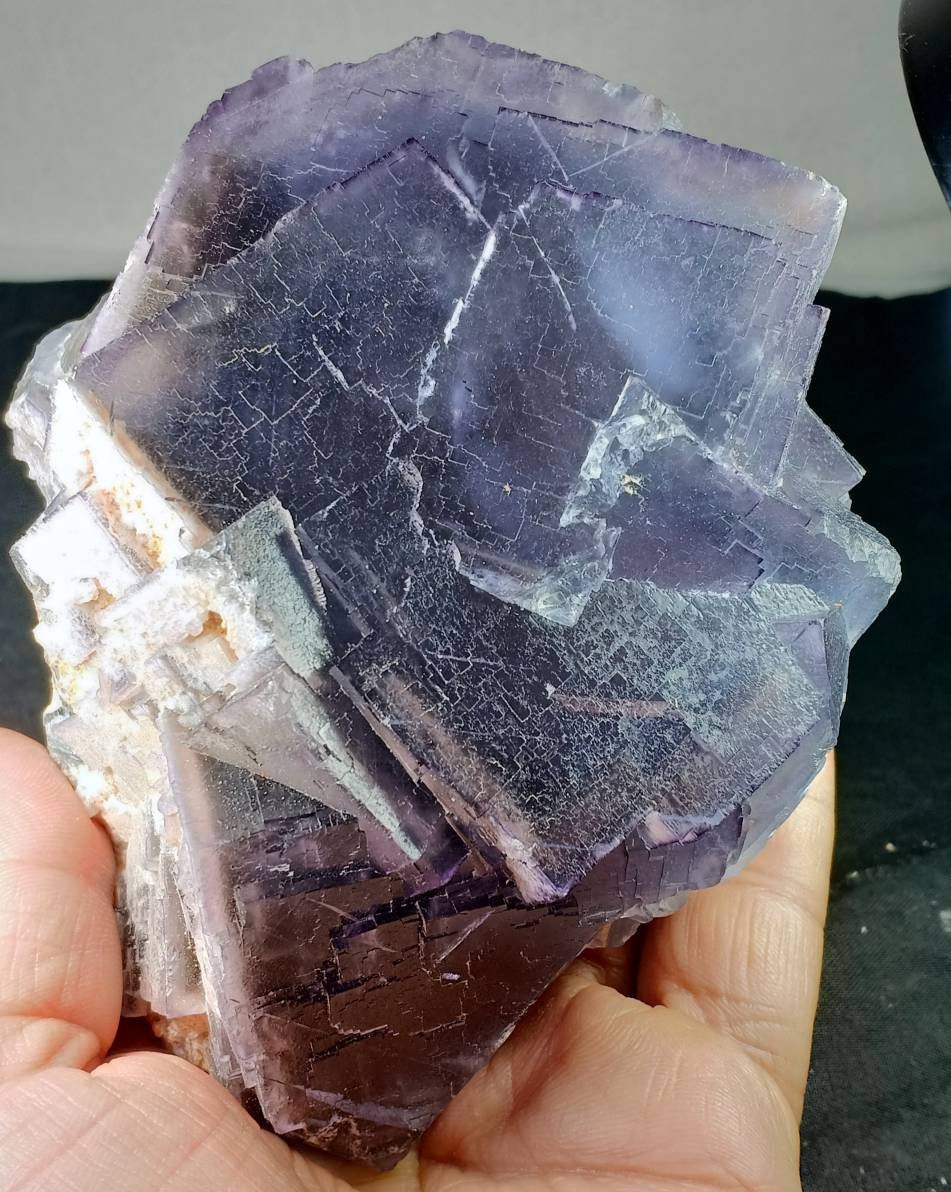 Purple Fluorite with Blue zoning 1050 grams