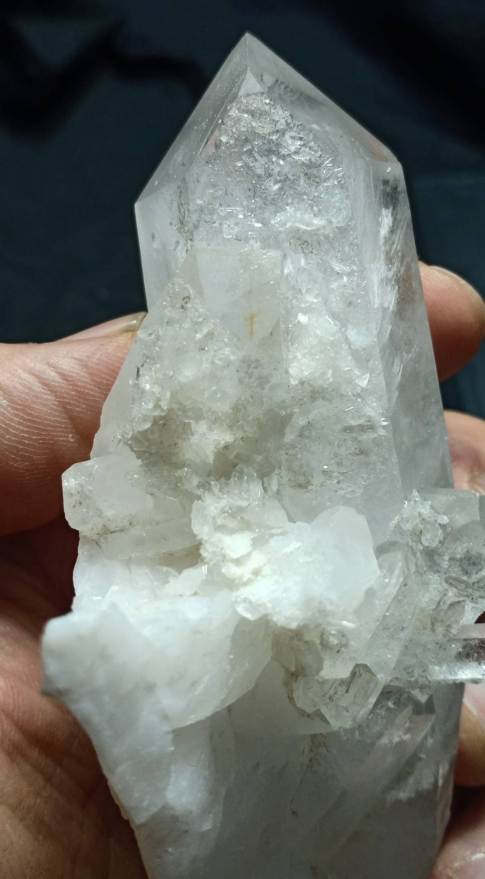 An amazing beautifully terminated clear Quartz Crystals cluster 223 grams