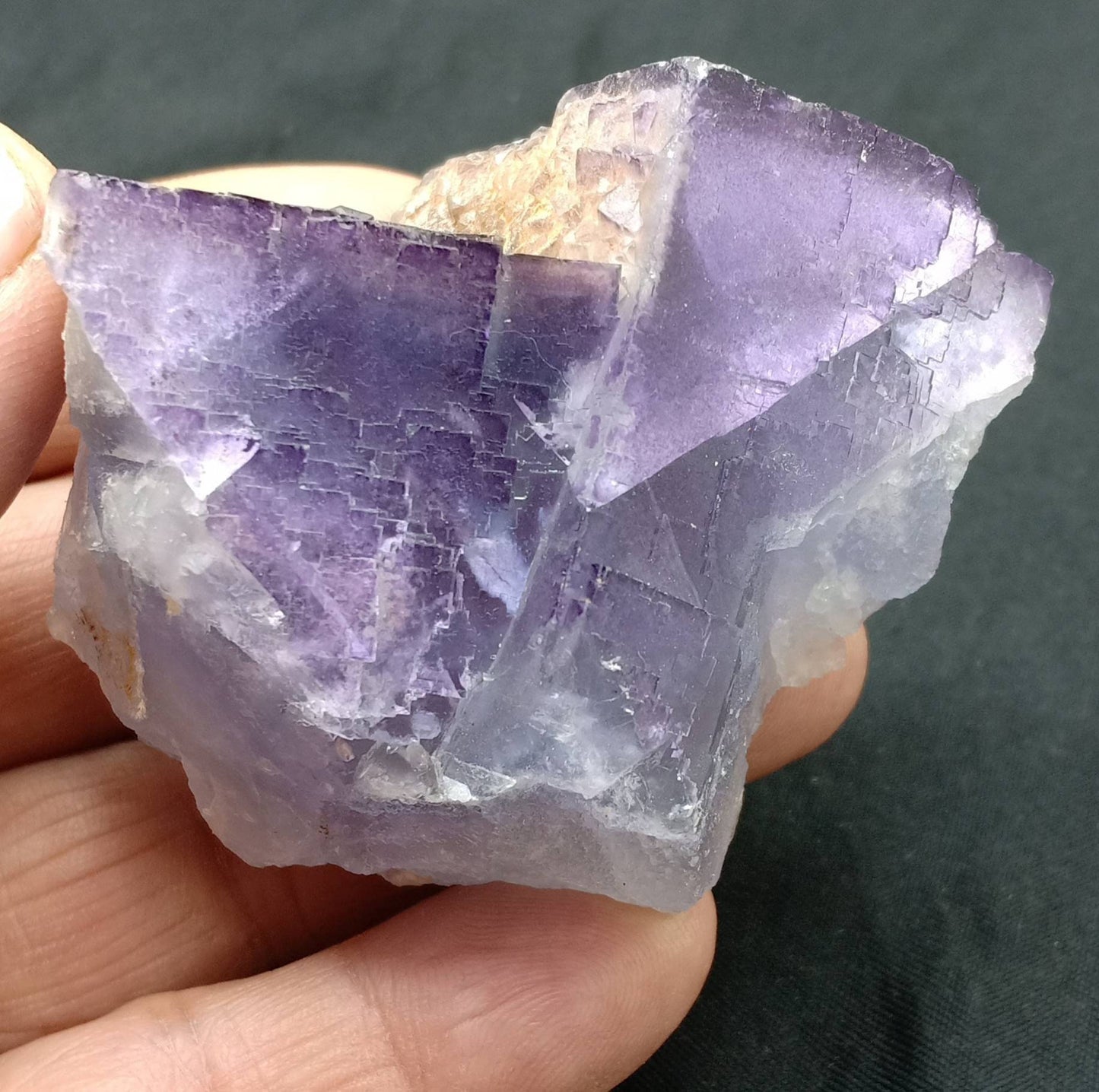 Purple Fluorite Specimen with blueish zoning 190 grams