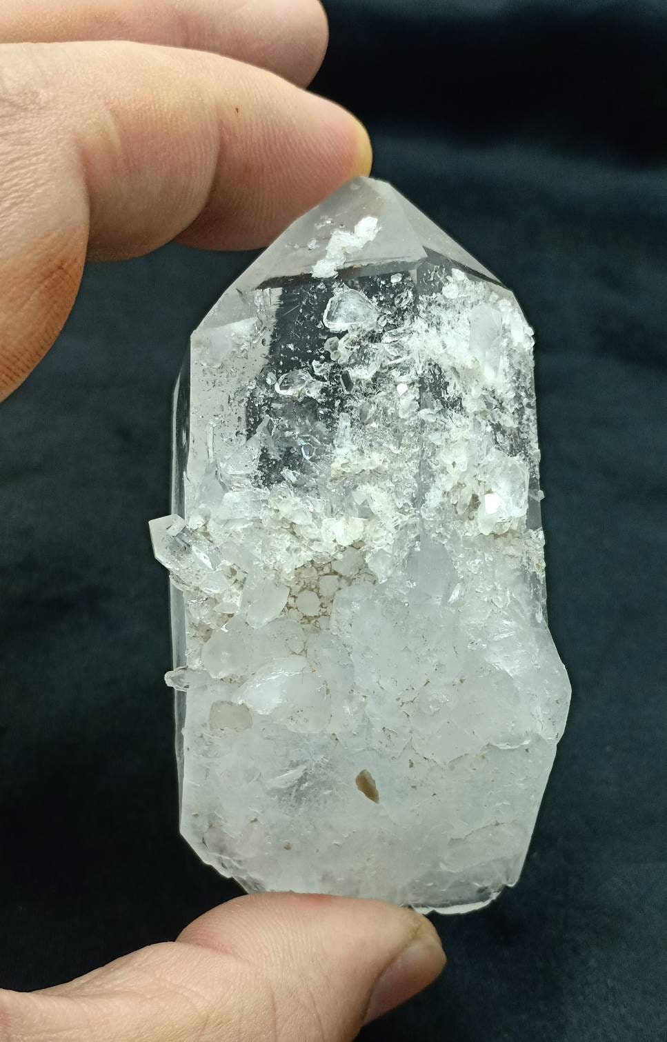 An amazing clear Quartz Crystal with beautiful terminations 154 grams