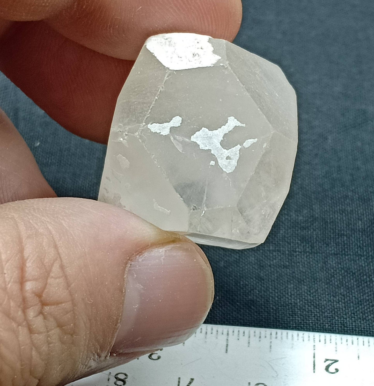 Single beautiful perfectly terminated topaz crystal 41 grams