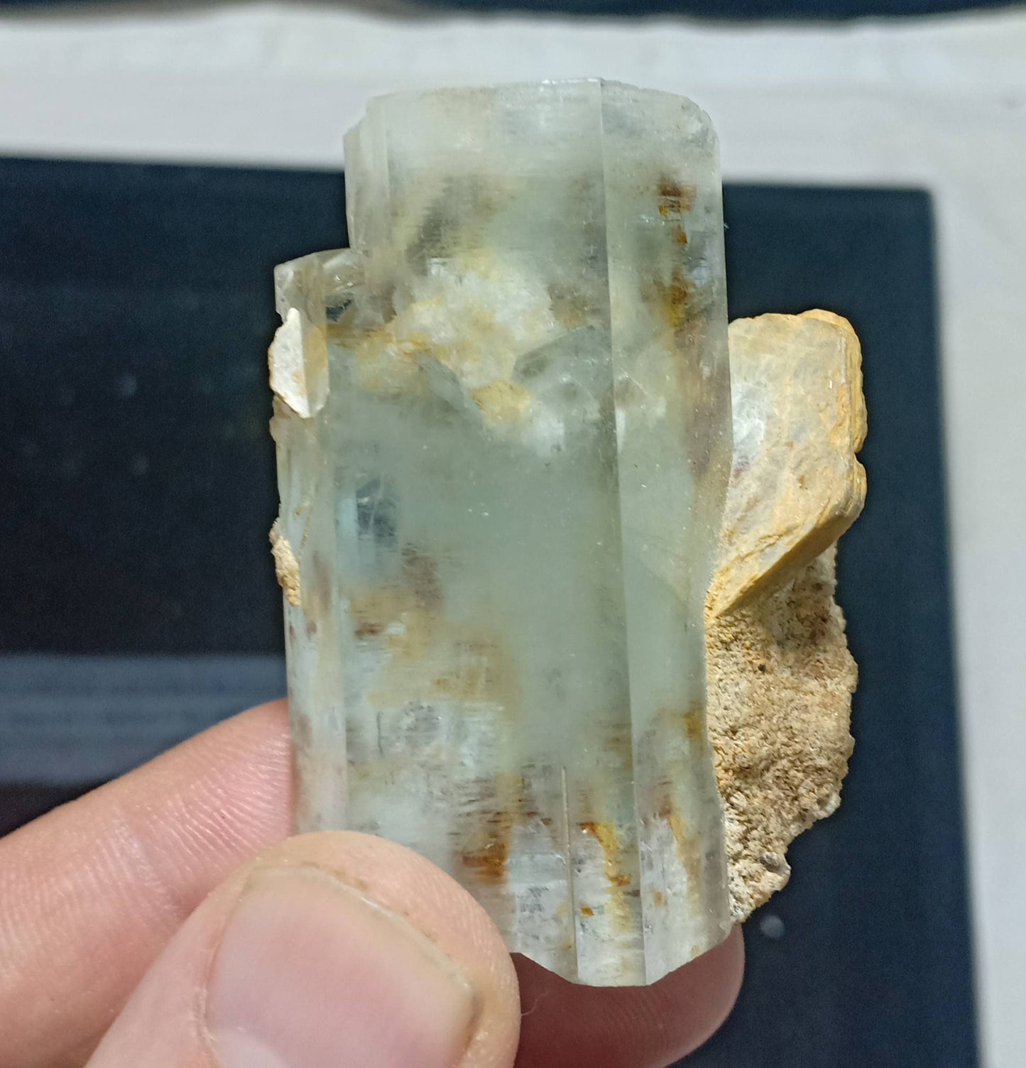 An amazing Aquamarine Crystal with associated Muscovite 67 grams