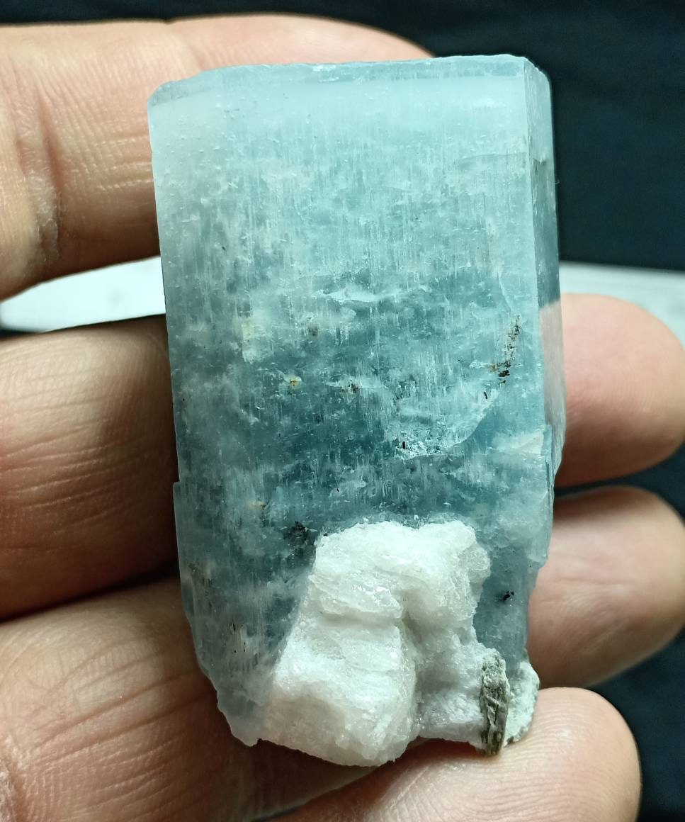 Single beautiful Afghanistan Aquamarine Crystal with amazing color and natural terminations 71 grams