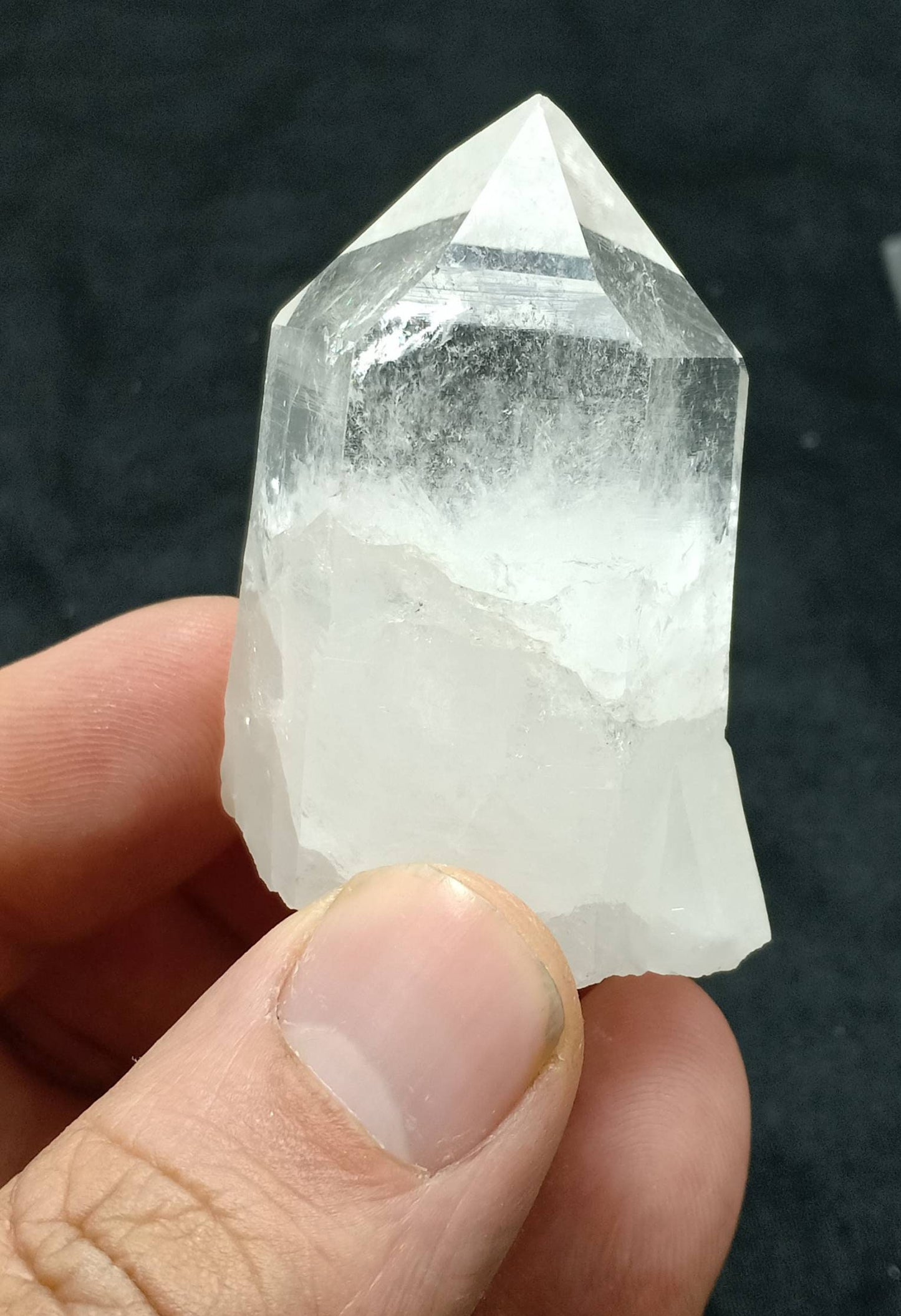 An amazing Terminated clear Quartz Crystal 72 grams