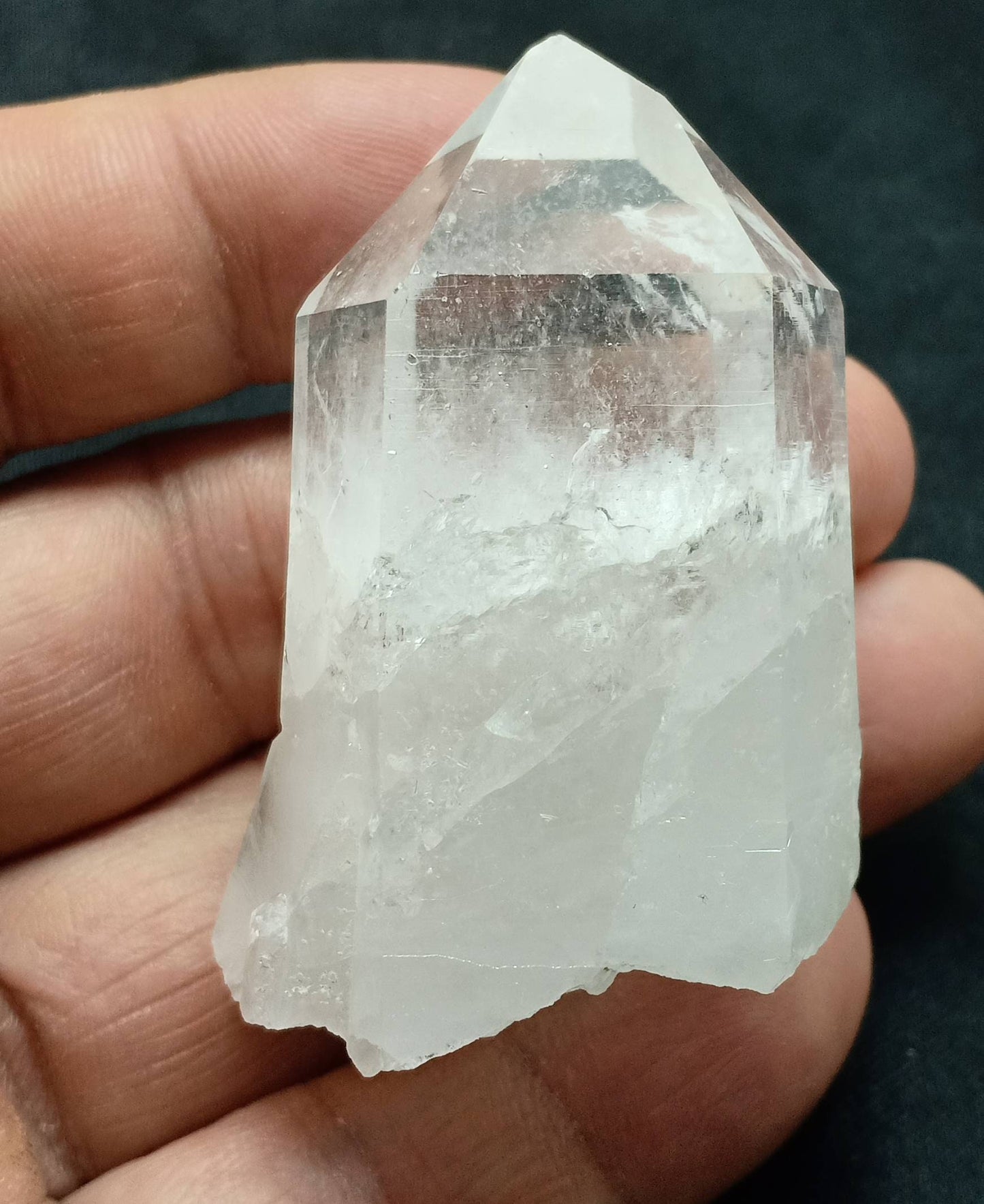 An amazing Terminated clear Quartz Crystal 72 grams