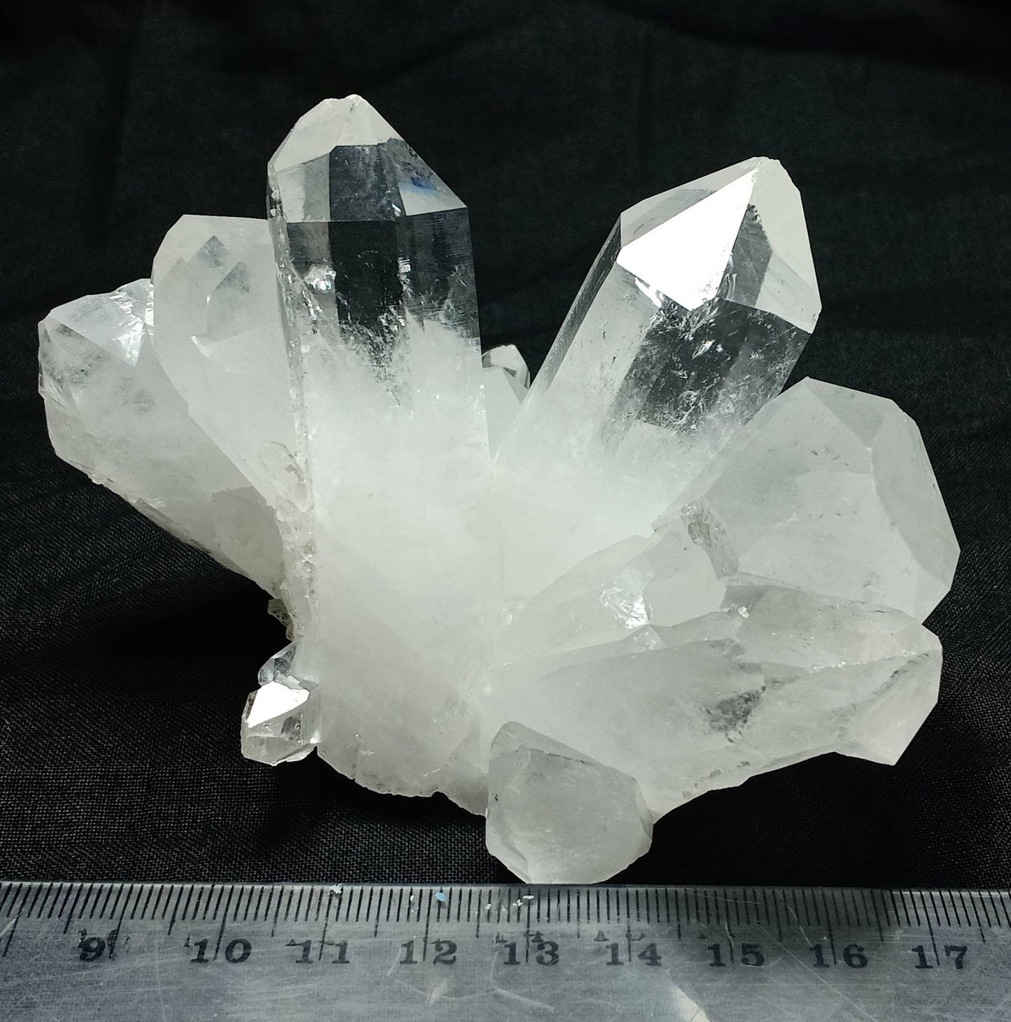 An amazing Aesthetic Natural Specimen of Terminated clear Quartz cluster 383 grams