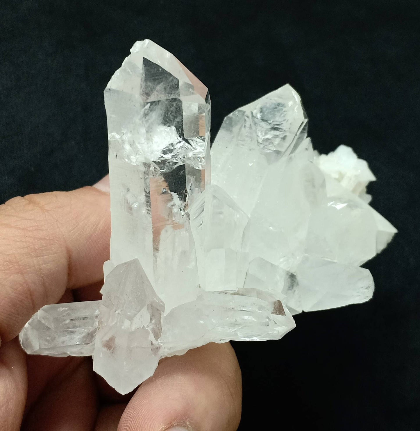 An Aesthetic specimen of terminated clear Quartz Crystals 143 grams