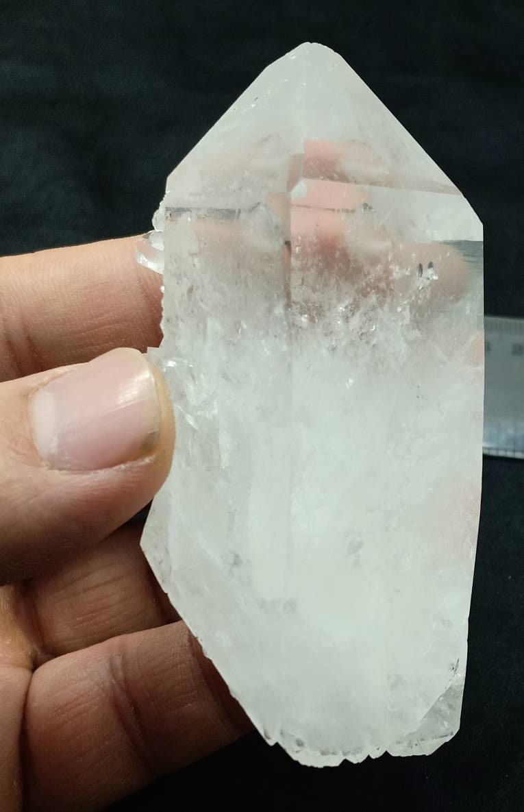 An amazing clear Quartz Crystal with beautiful terminations 154 grams