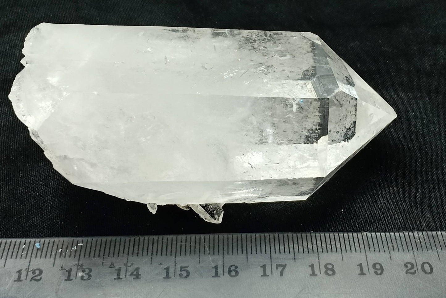 An amazing clear Quartz Crystal with beautiful terminations 154 grams