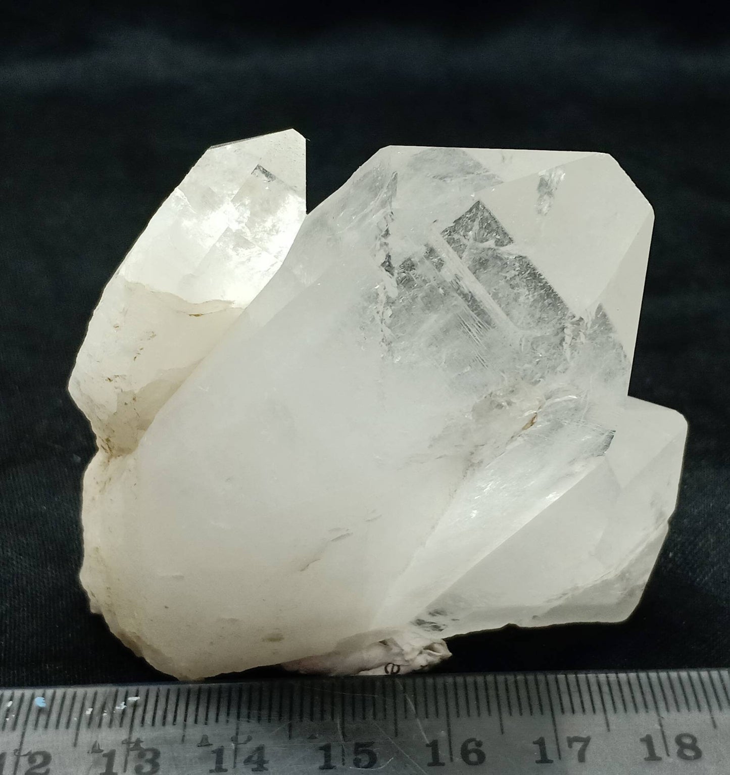 An Aesthetic specimen of terminated clear Quartz Crystals 128 grams