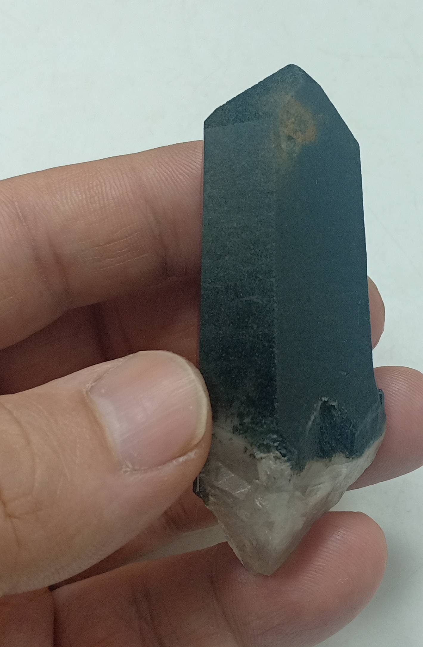 An Aesthetic Natural crystal of beautifully terminated Chlorite Quartz 54 grams