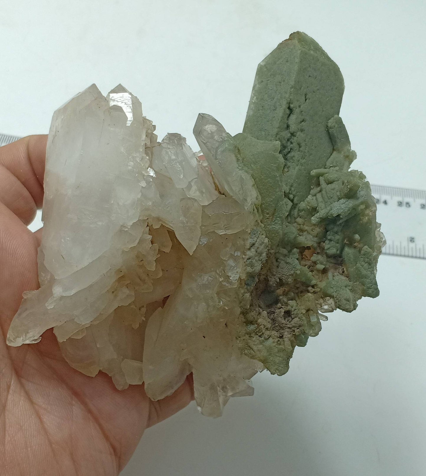 An Aesthetic Natural crystals cluster of beautifully terminated Chlorite and normal white quartz and Faden line Quartz 378 grams