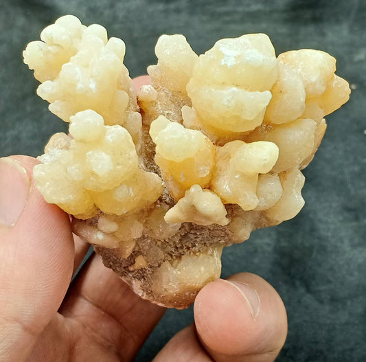 An aesthetic specimen of aragonite flower shape natural terminated crystals 168 grams