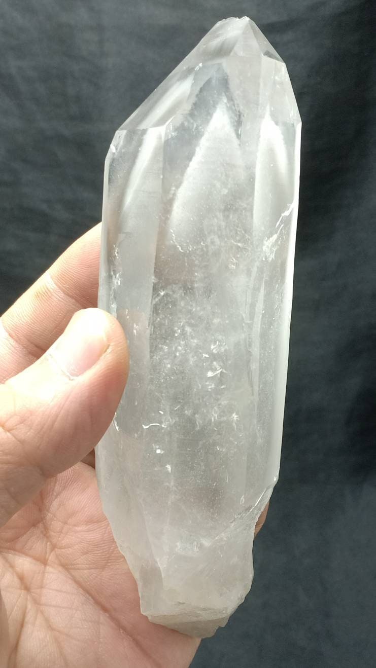 Phantom quartz 317 grams