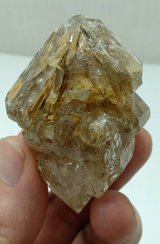 Fenster Skeletal window Quartz Crystal with clay inclusions 103 grams