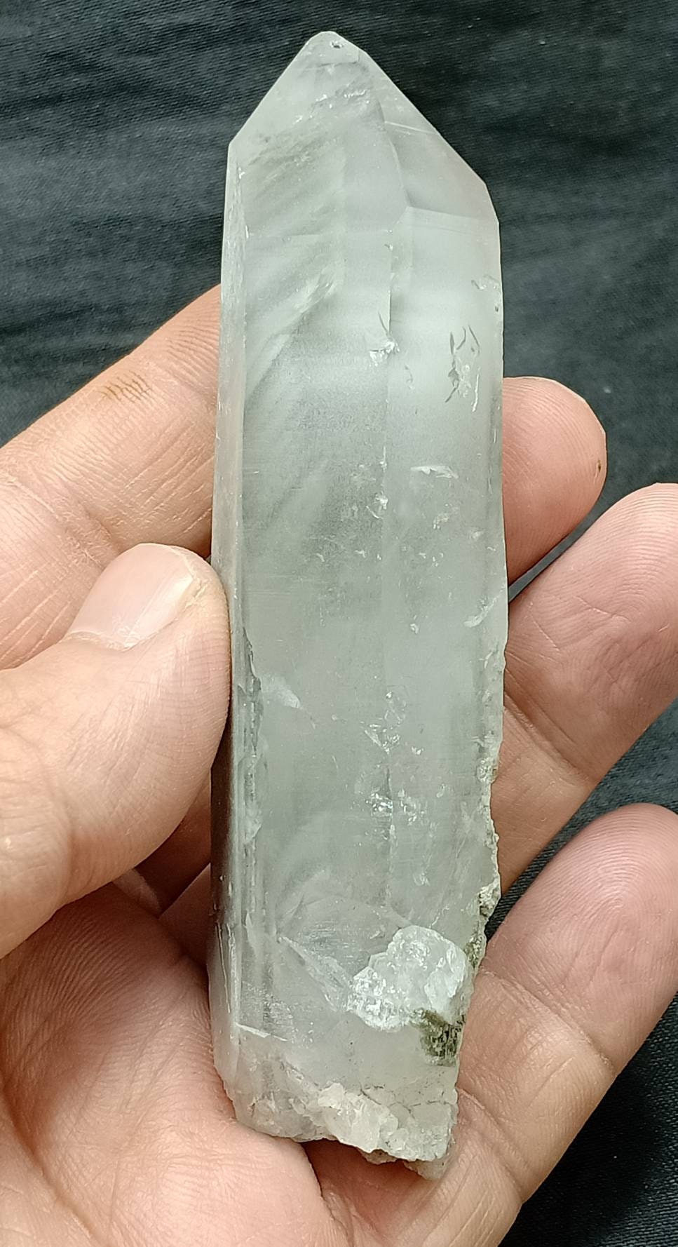 Phantom quartz 108 grams with chlorite inclusions