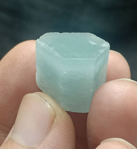 Single beautiful terminated Afghanistan Aquamarine Crystal 45 carats
