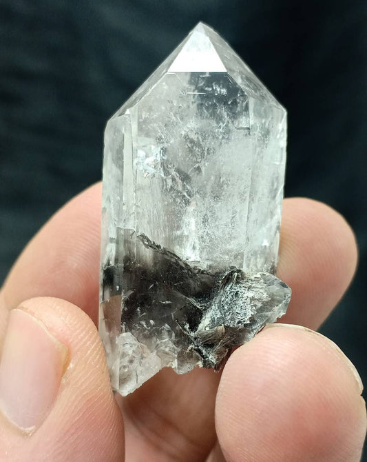 Single amazing terminated brookite Quartz Crystal 27 grams