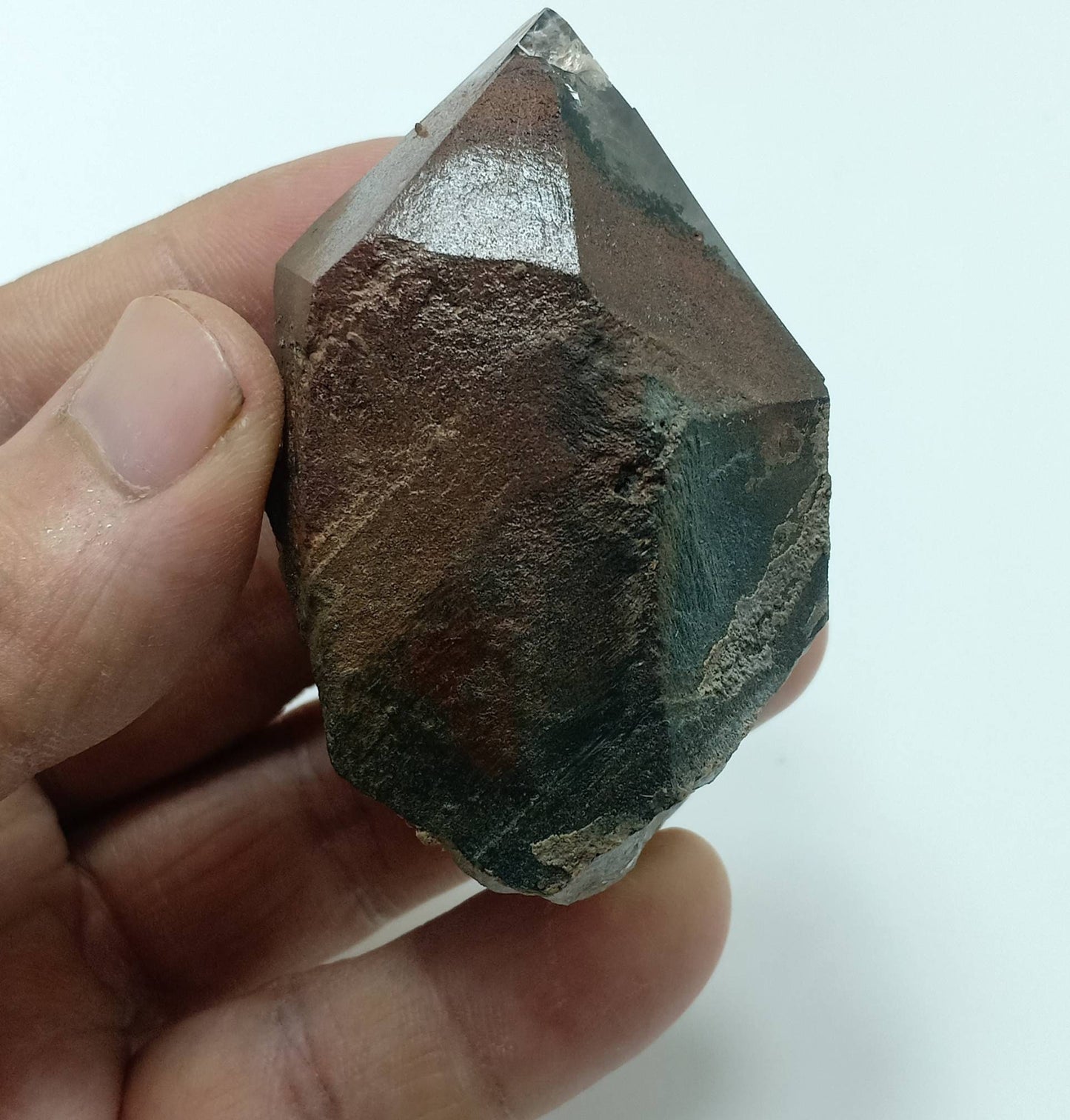 Single amazing terminated hematite chlorite Quartz Crystal 125 grams