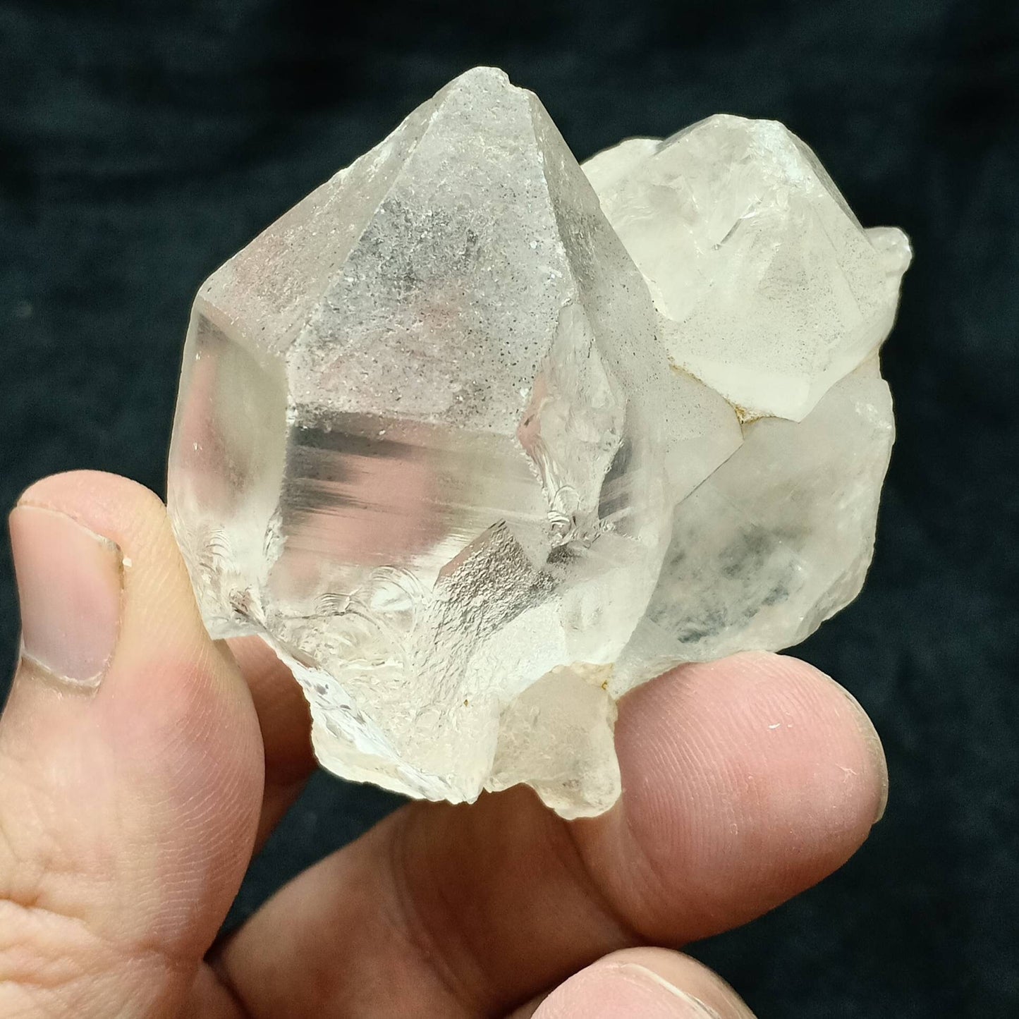 An amazing specimen of twin terminated Quartz Crystals 127 grams