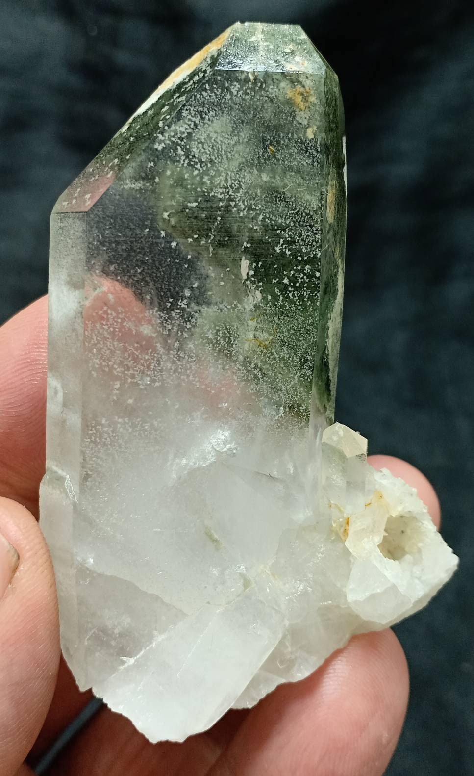 An Aesthetic Natural crystals cluster of beautifully terminated Chlorite Quartz 96 gram