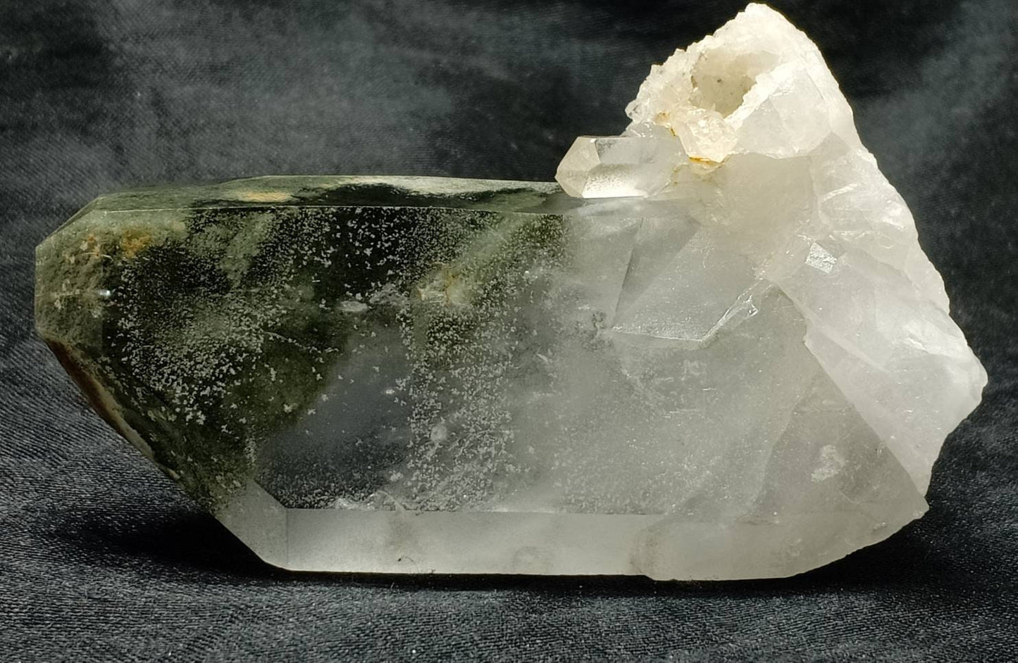 An Aesthetic Natural crystals cluster of beautifully terminated Chlorite Quartz 96 gram