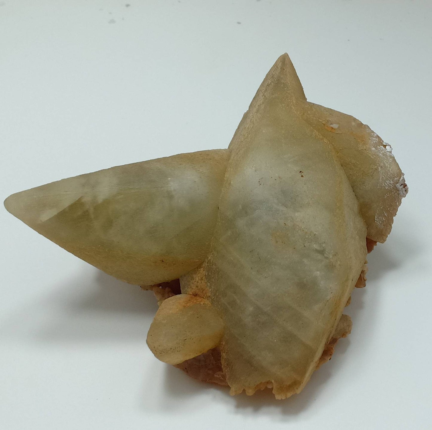 Single beautiful Dogteeth calcite crystals cluster with beautiful terminations 415 grams