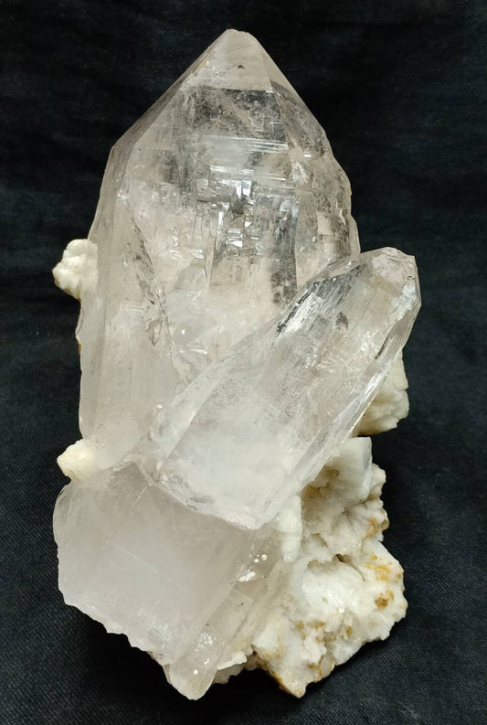 An amazing Beautiful specimen twin Quartz Crystals cluster with associated Albite and muscovite 427 grams