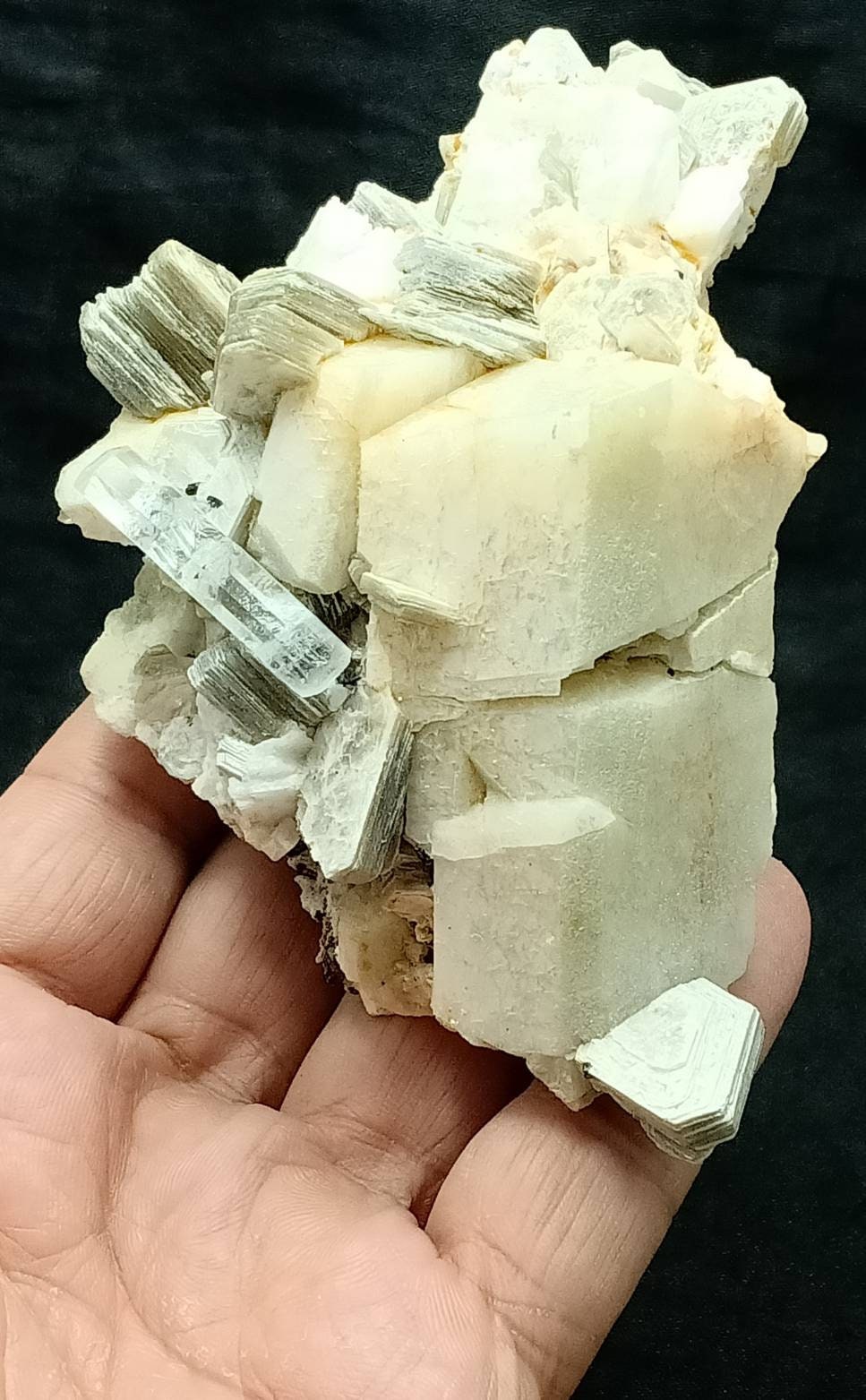 Aquamarine Crystal on matrix of Feldspar with Mica and schorl 452 grams