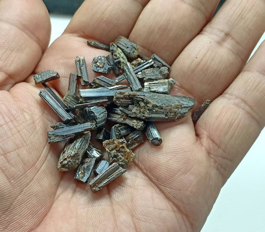 Rare Rutile crystals 26 grams