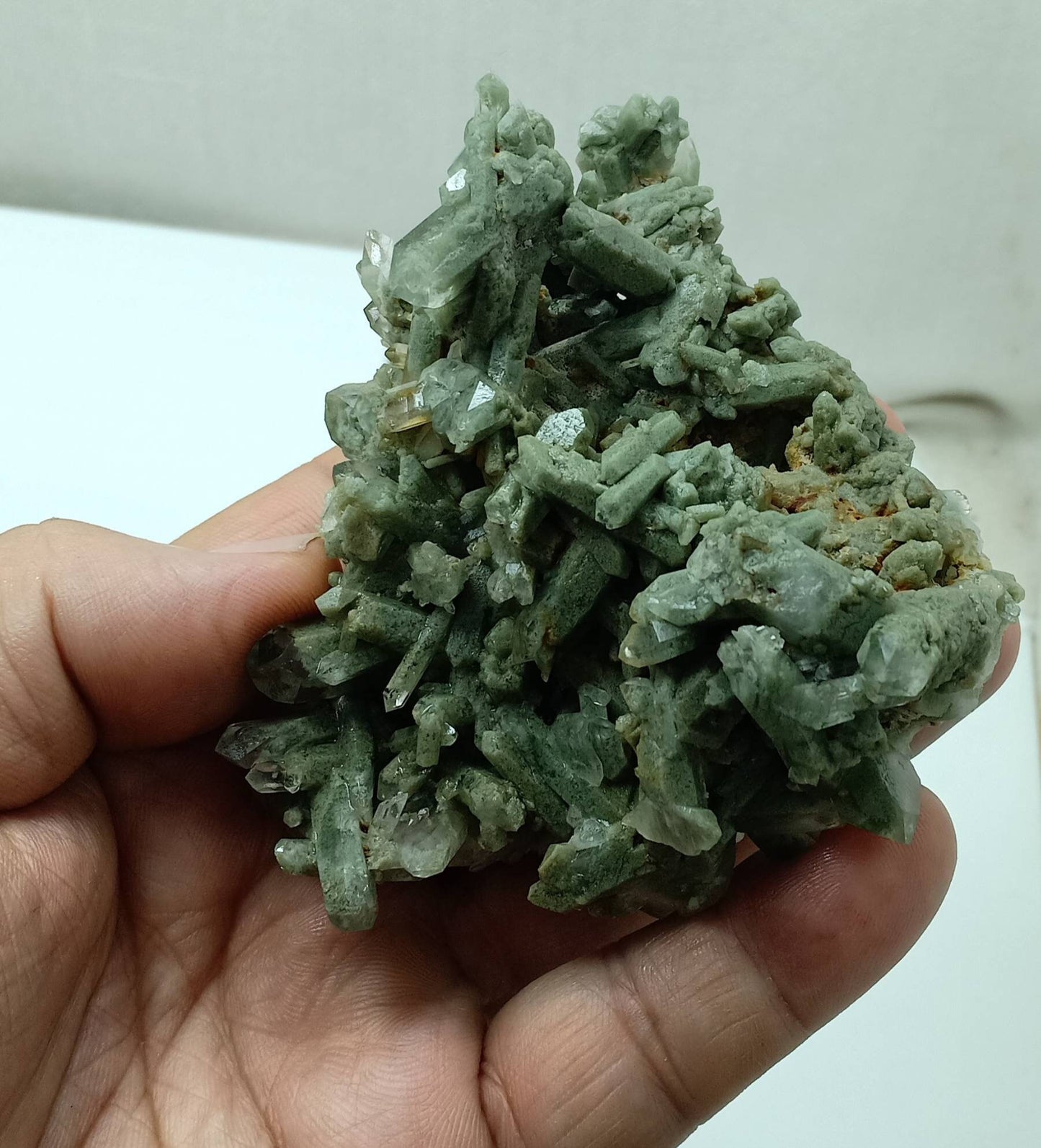 Terminated Chlorite Quartz crystals cluster 194 grams