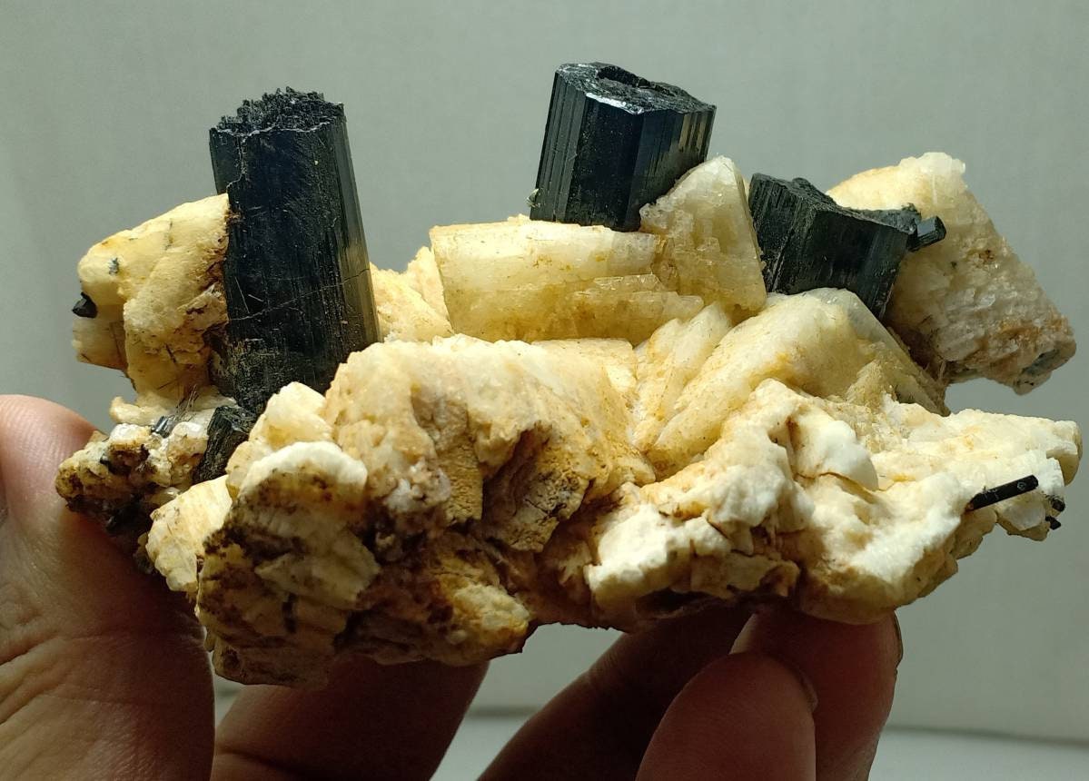 Natural schorl crystals specimen with associated albite 327 grams