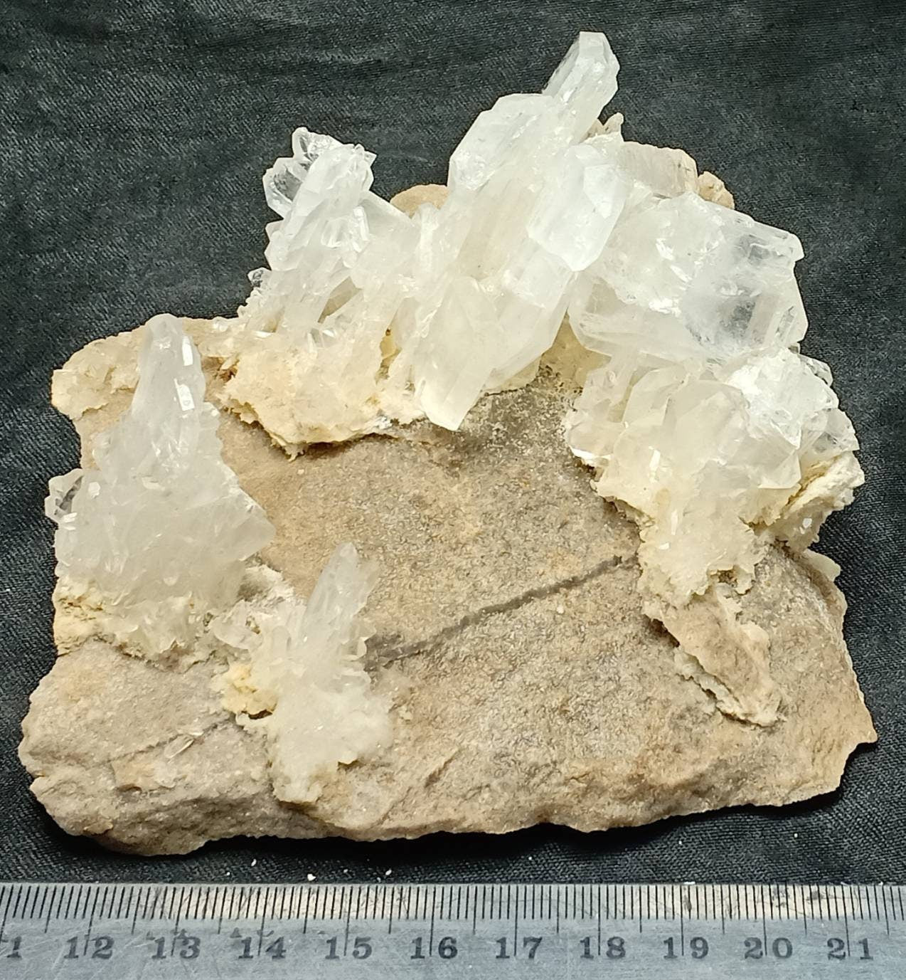 Single beautiful Faden Quartz Crystals specimen 388 grams