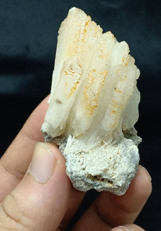 An amazing specimen unique perfectly terminated quartz crystals cluster on matrix 82 grams