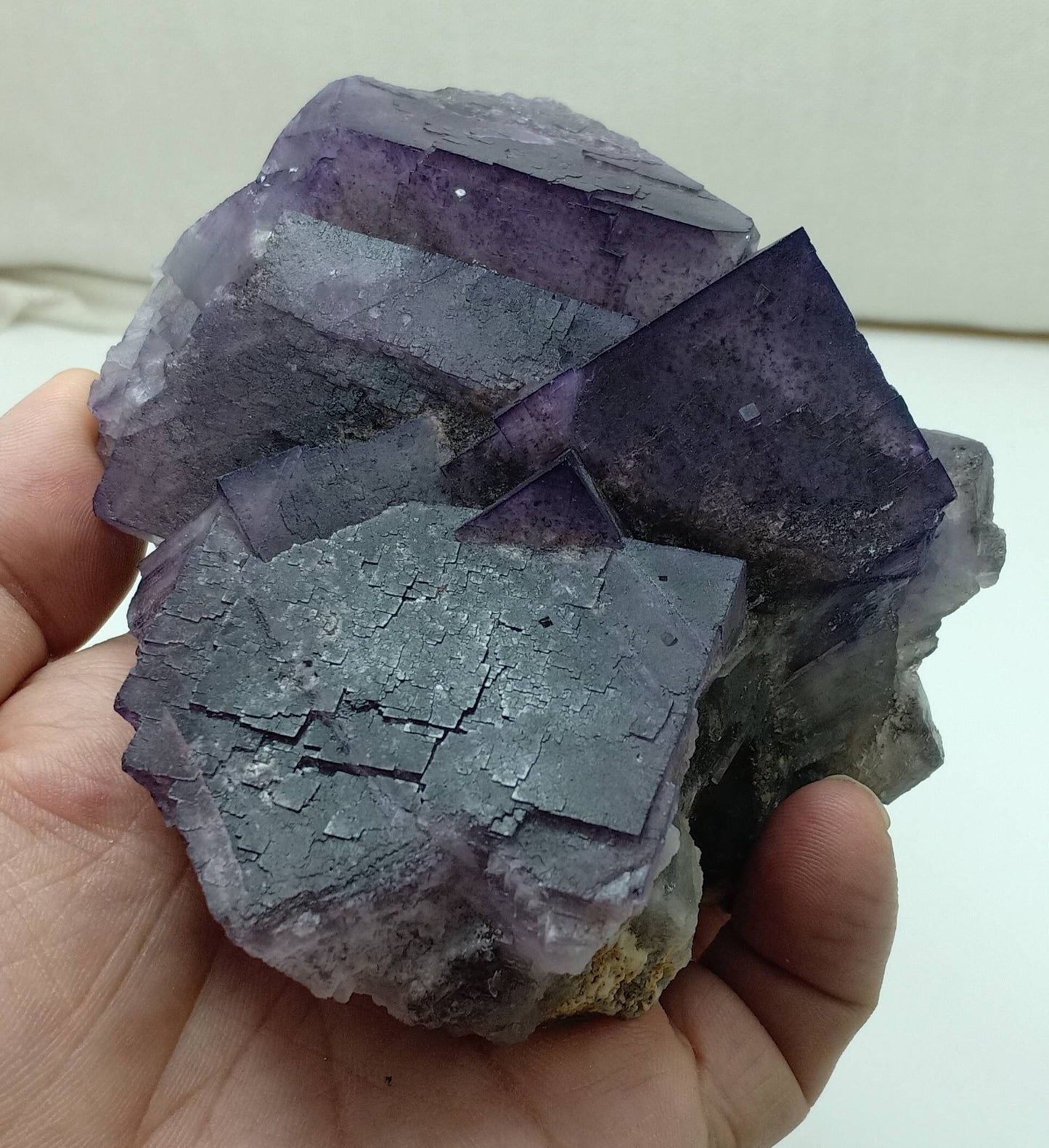 An amazing perfectly terminated twin Purple Fluorite specimen 810 grams