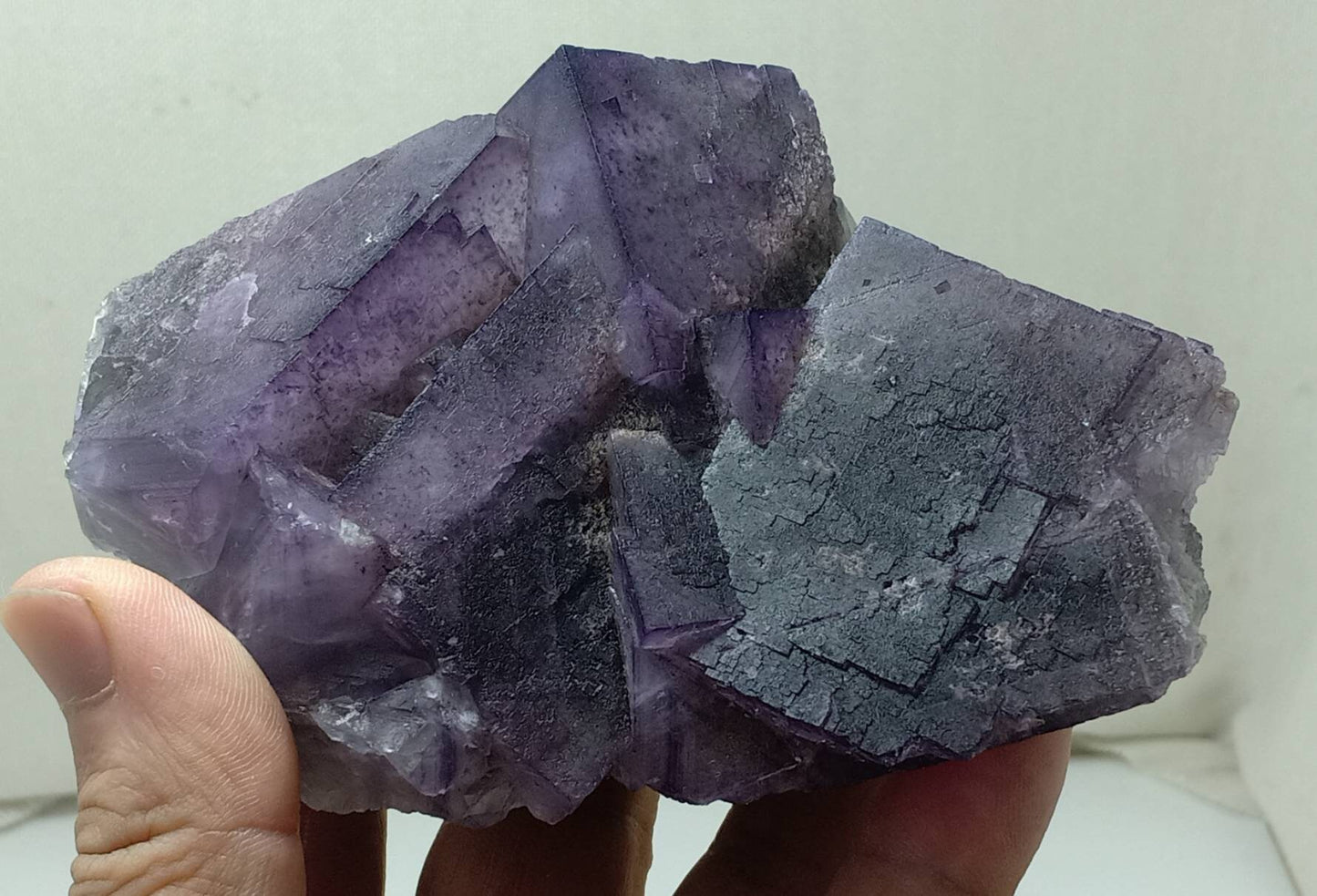 An amazing perfectly terminated twin Purple Fluorite specimen 810 grams